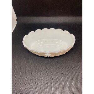 Westmoreland Footed Oval Paneled Dish Grape Harvest